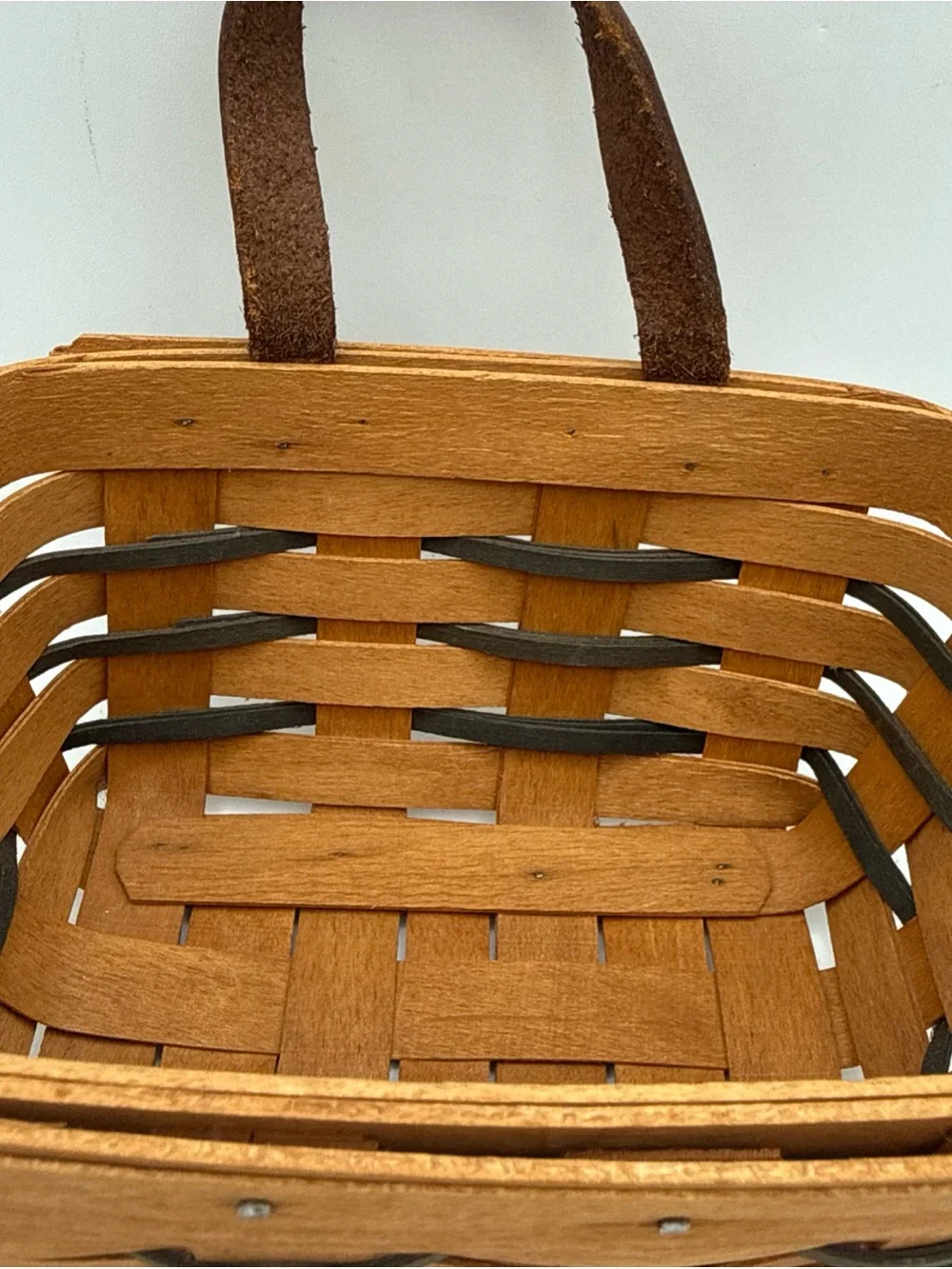 Vintage 1997 Longaberger Small Wall Hanging Key Basket Leather Strap Handle